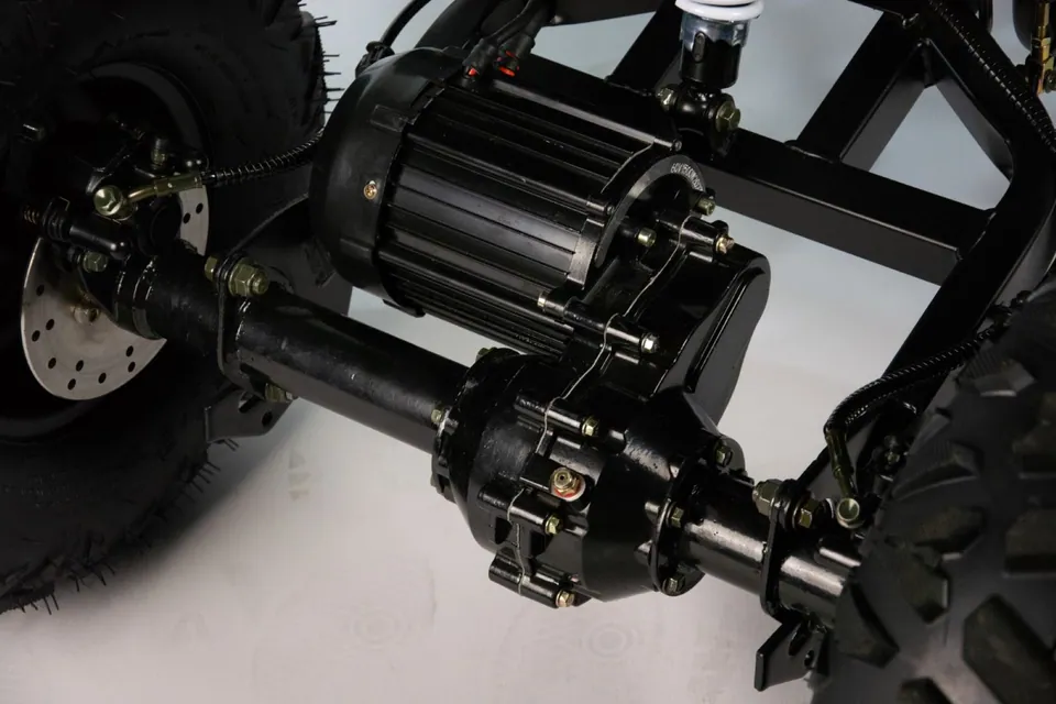 XTR E-VENOM detail 23